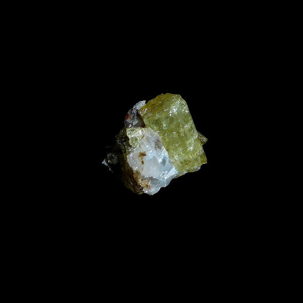 Fluorapatito, Calcedonia Var. Cuarzo