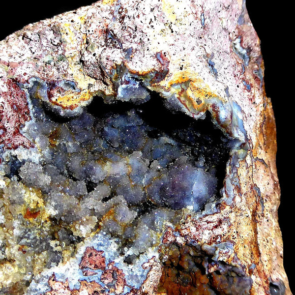 Cuarzo Var. Amatista, Riolita