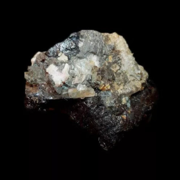 Ferberite, Fluorapatite