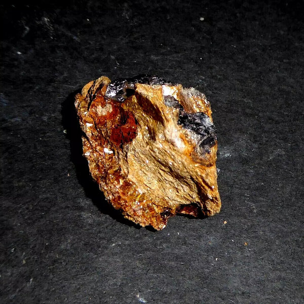 Rutile, Limonite