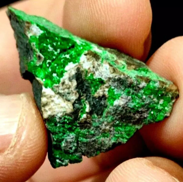 Uvarovite Var. Garnet