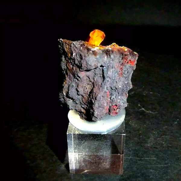 Wulfenite