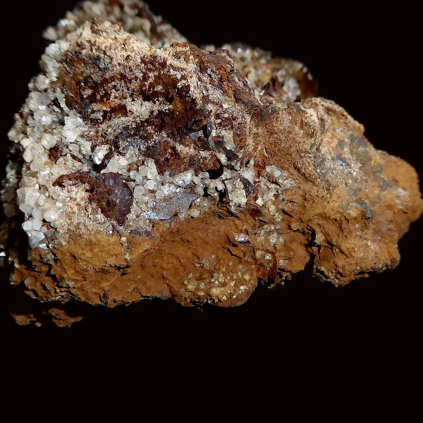 Jianshuiita, Siderita, Dolomita