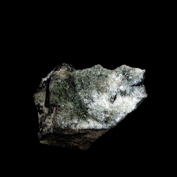 Granate Var. Hessonita, Diopsido