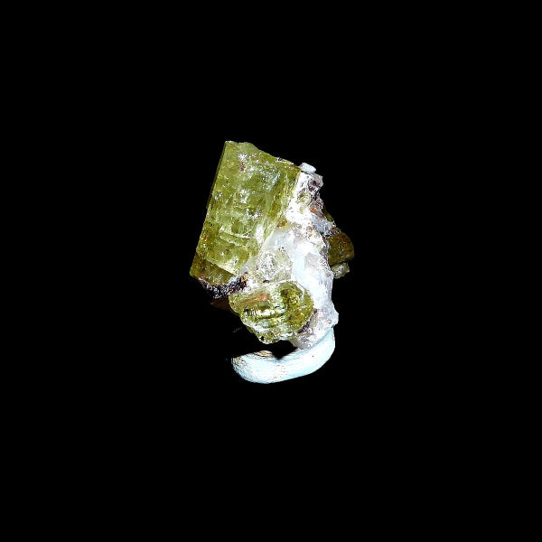 Fluorapatito, Calcedonia Var. Cuarzo