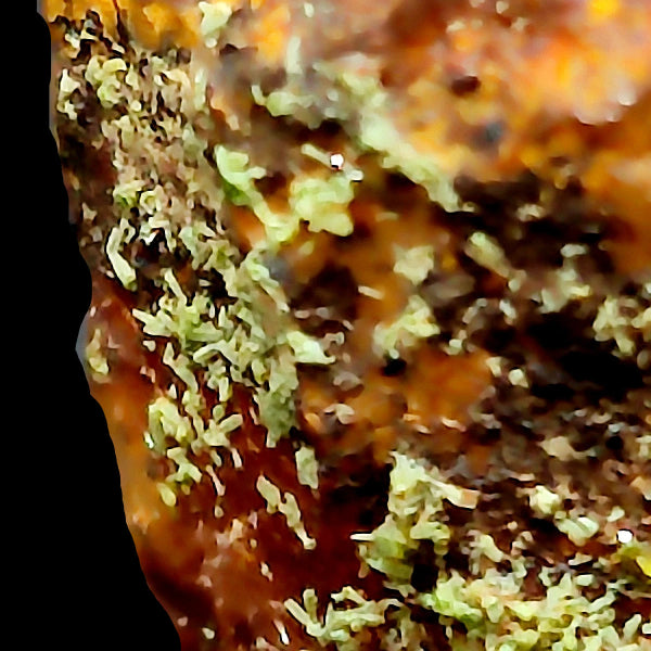 Pyromorphite, Quartz