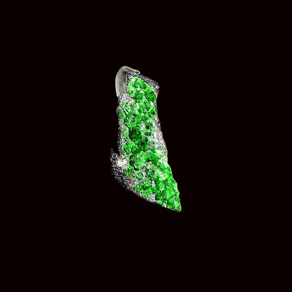Uvarovita Var. Granate