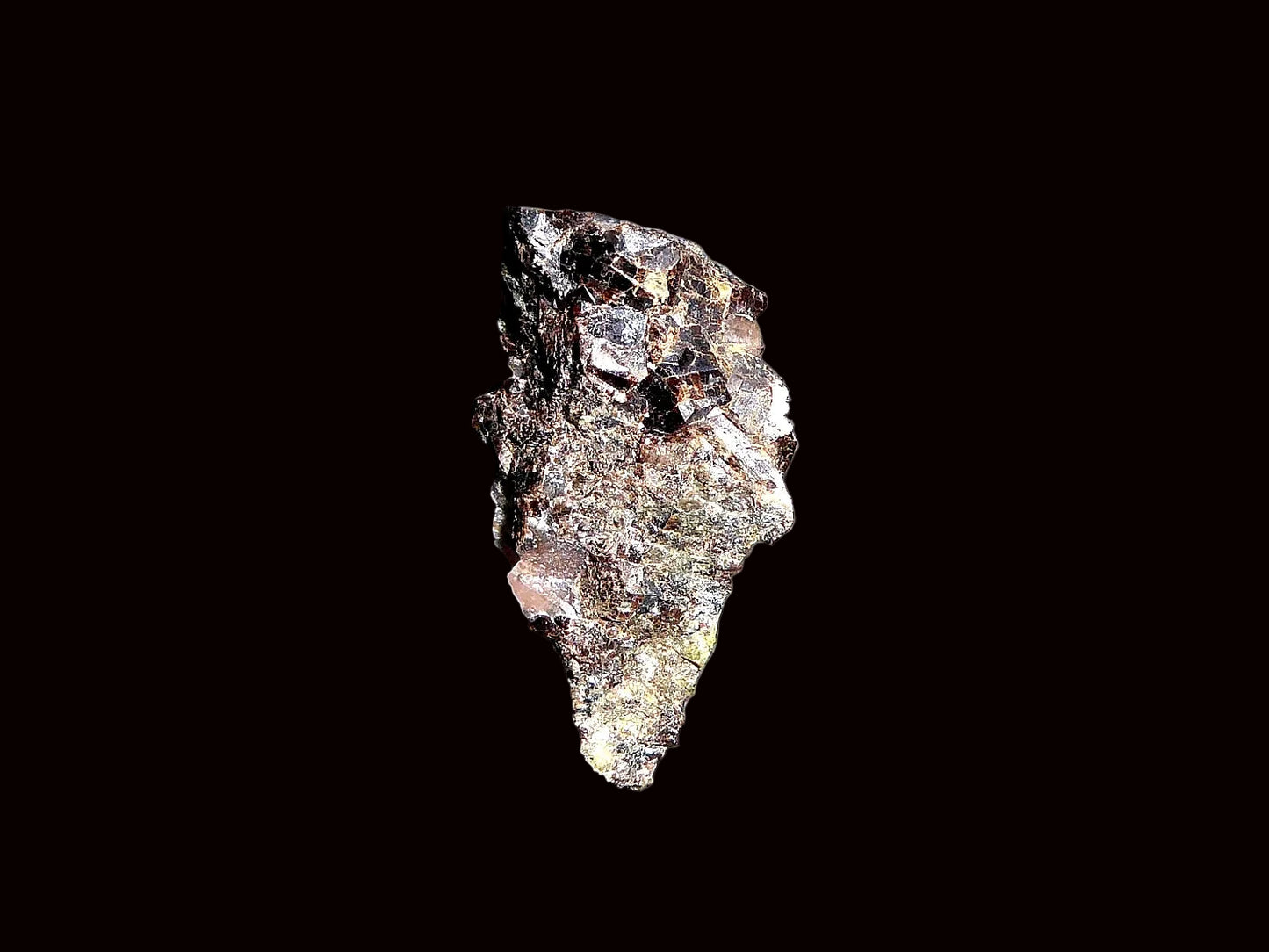 Granate Var. Andradita, Epidota