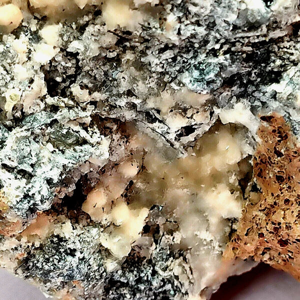 Apatito, Hematite, Calcita