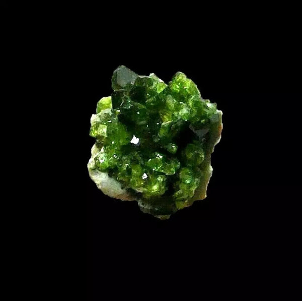 Uvita Var. Turmalina, Magnesita