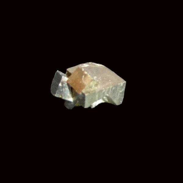 Pirita macla