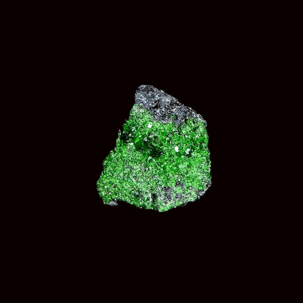 Uvarovita Var. Granate