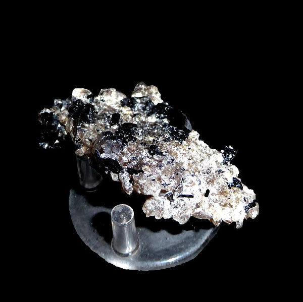 Cuarzo Var. Ahumado, Turmalina