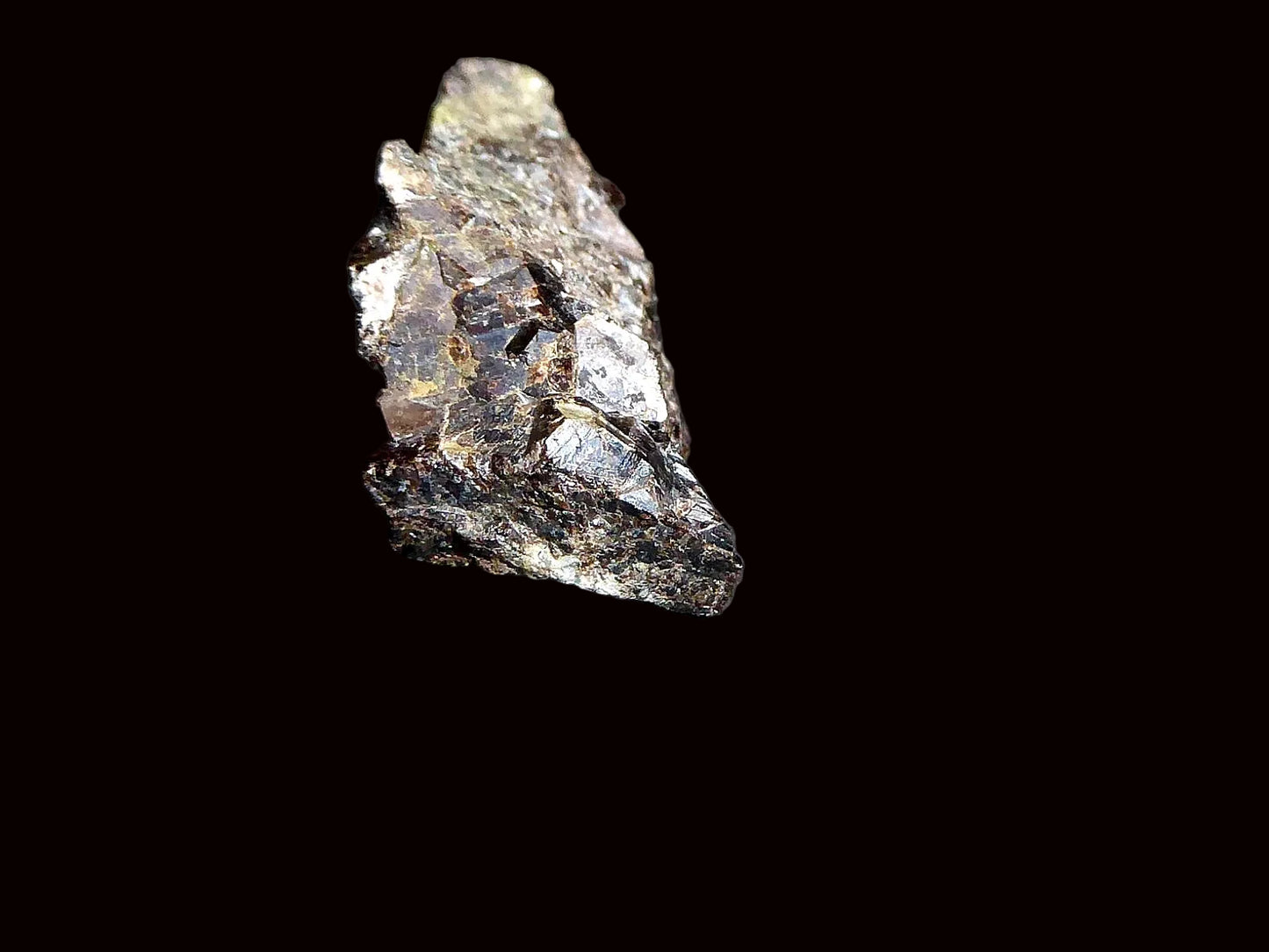 Granate Var. Andradita, Epidota