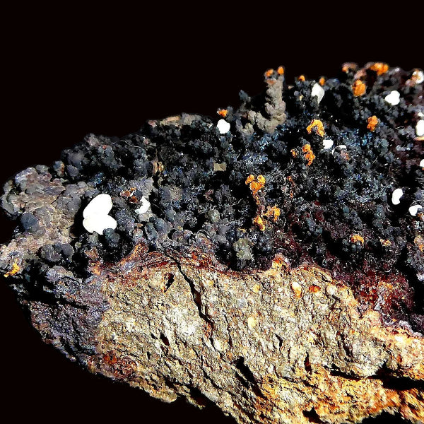 Smithsonite, Limonite