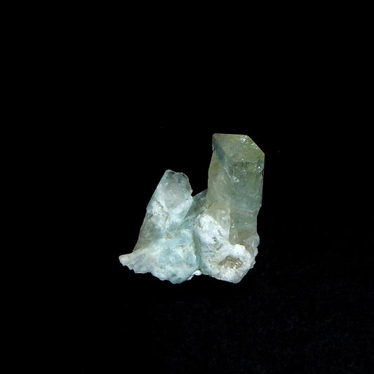 Aquamarine var. beryl
